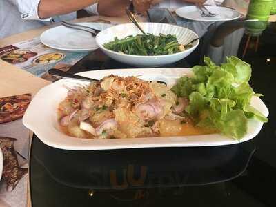 Savoey Thai Restaurant