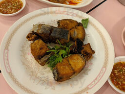 เหลา เหลา