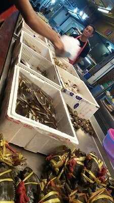 ร้านอาหาร เจ๊ไข่