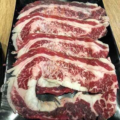 เพนกวินกินชาบู