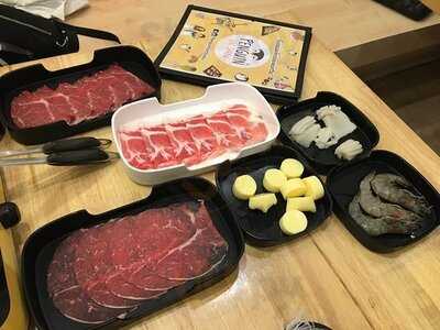 เพนกวินกินชาบู