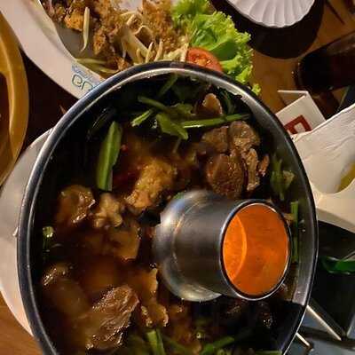 Yok Yor Marina & Restaurant