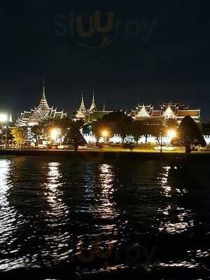 Yok Yor Marina & Restaurant