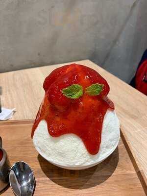 After You Dessert Cafe - The Market