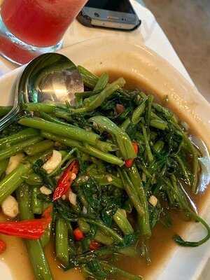 ร้านอาหาร รถเสบียง