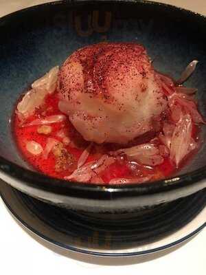 ส้มตำแอนด์ชาร์ดอนเนย์