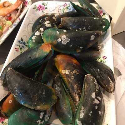 แสงชัยโภชนา