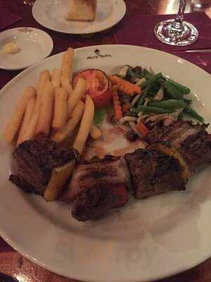 นีลส์เทเวิร์นเรสเตอรองท์แอนด์เบคช็อป