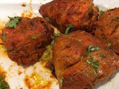 Taj Indian Dining - Narathiwas 24