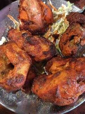 Taj Indian Dining - Narathiwas 24