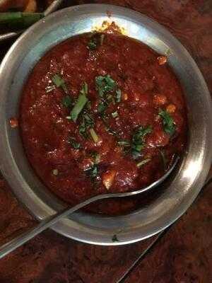 Taj Indian Dining - Narathiwas 24