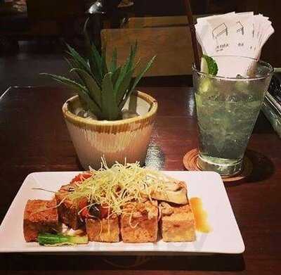 ร้านอาหาร ออนเดอะเทเบิลโตเกียวคาเฟ่