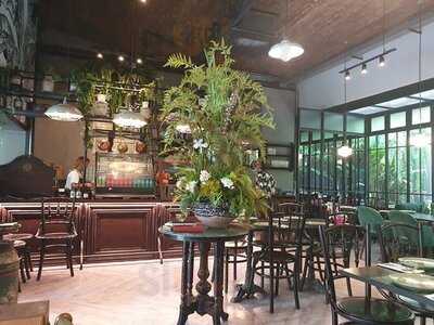 ร้านเขียวไข่กา