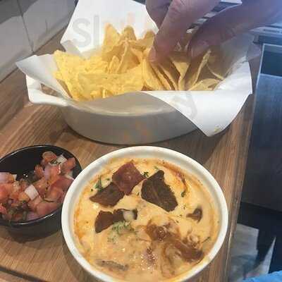 บริษัท ลิซ่า ลาโม จำกัด