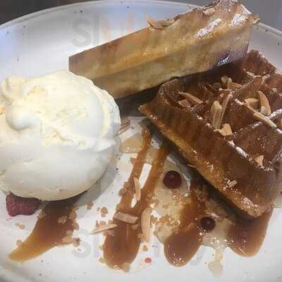 บริษัท ลิซ่า ลาโม จำกัด