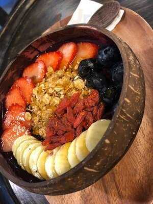 Makai Acai & Superfood Bar Asok