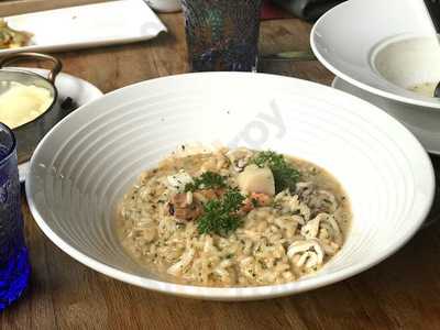 Infusion Eatery & Bar