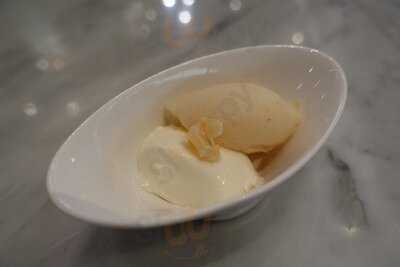 Chikalicious Dessert Bar