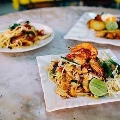 ผัดไทยบิสโทร