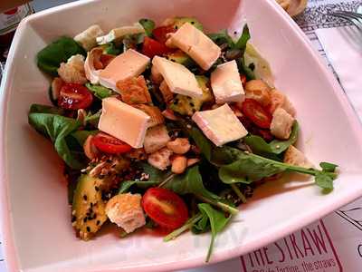 Crepe And Co Restaurant