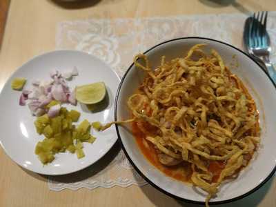 ลิตเติ้ลฮัท (เฮ้าส์ออฟวาฟเฟิล)