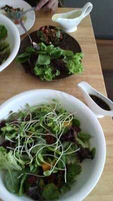 สลัด แฟคตอรี่ - บีไฮฟ์ ไลฟ์สไตล์มอลล์