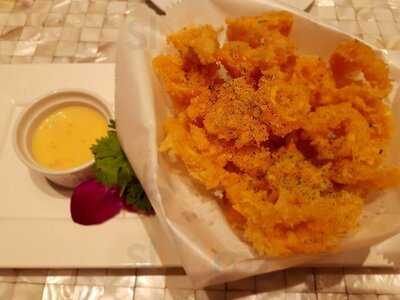 Mokuola Hawaiian Restaurant, Mercury Ville, Bangkok