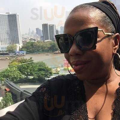 The Coffee Club -  Alive Cafe Icon Siam