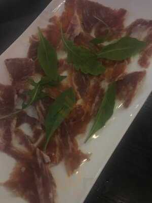 ไวน์ รีพับลิค ทองหล่อ 10