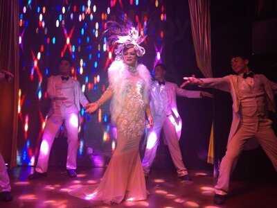 ดีเจสเตชั่น ผับแอนด์เรสเตอรองท์