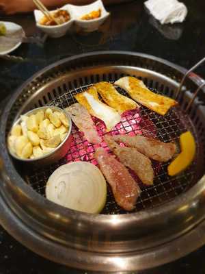 ซังคิว ยากินิกุ