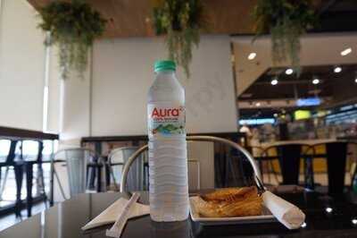 ร้านกาแฟ ซิมพลีดับบลิวบายวิททาร์ดออฟเชลซี