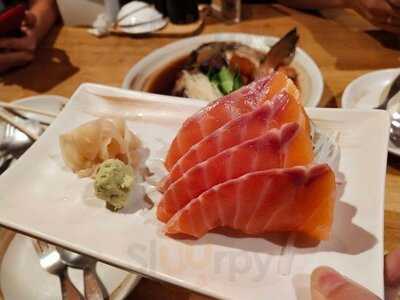 Donburi By Jirafu : United Center Silom Branch