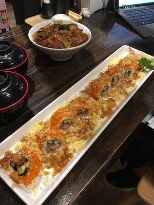 Donburi By Jirafu : United Center Silom Branch