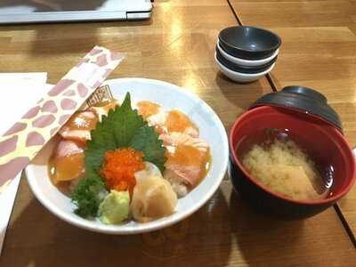 Donburi By Jirafu : United Center Silom Branch