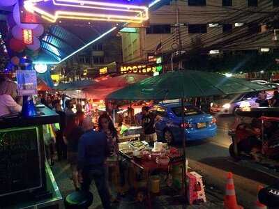 สทัมเบิ้ล อินน์