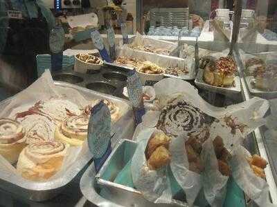 ร้านเบเกอรี่ ซินนาบอน