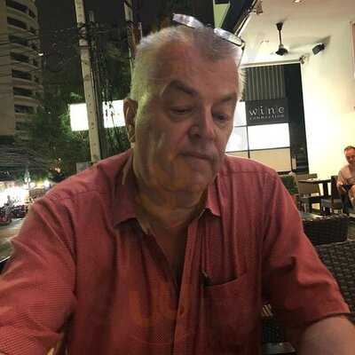 ไวน์ คอนเนคชั่น เดลี่ (มิลลี่ มอลลี่)