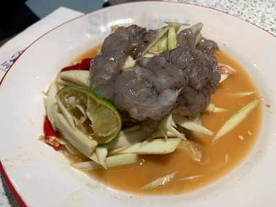 Baan Pueng Chom