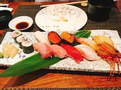 ภัตตาคารอาหารญี่ปุ่น เซนคูซีน่า