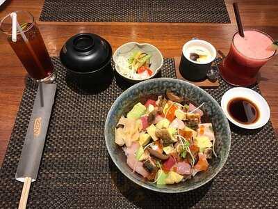 ภัตตาคารอาหารญี่ปุ่น เซนคูซีน่า