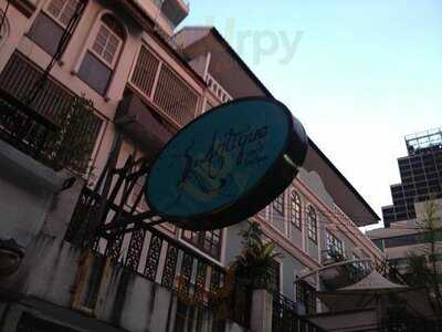 Antique Cafe & Cakes