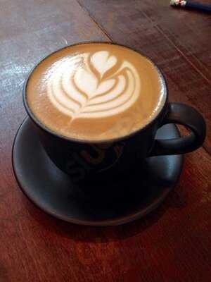 Antique Cafe & Cakes