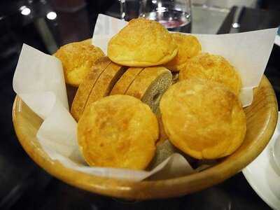 บิสโทร คอนแวนต์