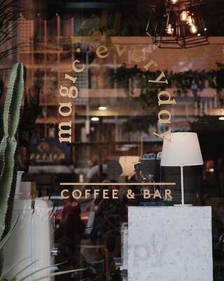 Magic Everyday Coffee & Bar