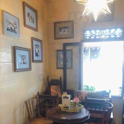 บ้านขนมปังขิง