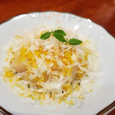 In The Mood For Love: Sushi Bar & Bistro