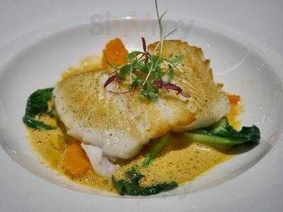 Pomodoro All Seasons Place