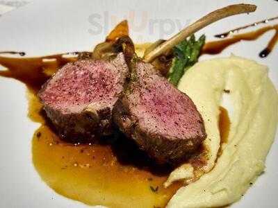 Pomodoro All Seasons Place