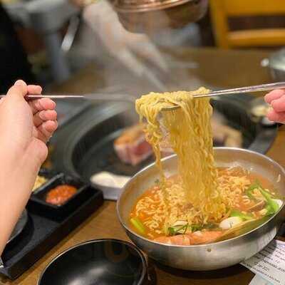 ซุกดัล โคเรียน บาบีคิว